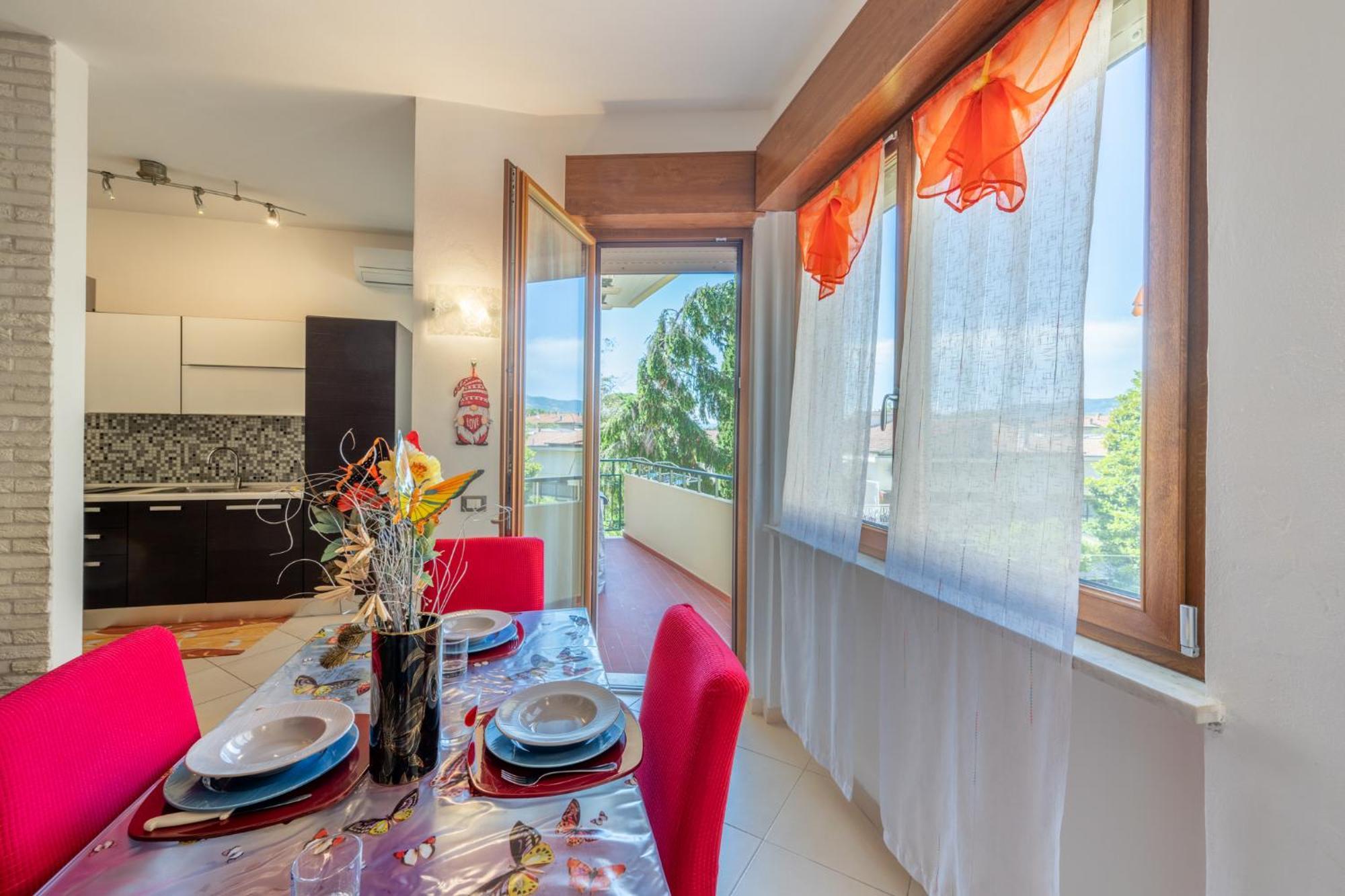 New Luxury 2Bdr Terrace, Views, Ac Daire Marina Di Carrara Dış mekan fotoğraf